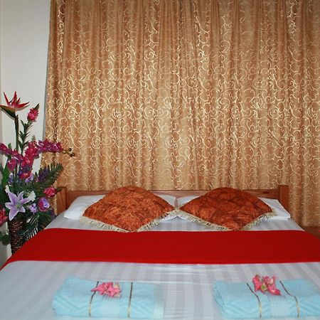 Pacific Paradise Motel Port Vila Exterior foto